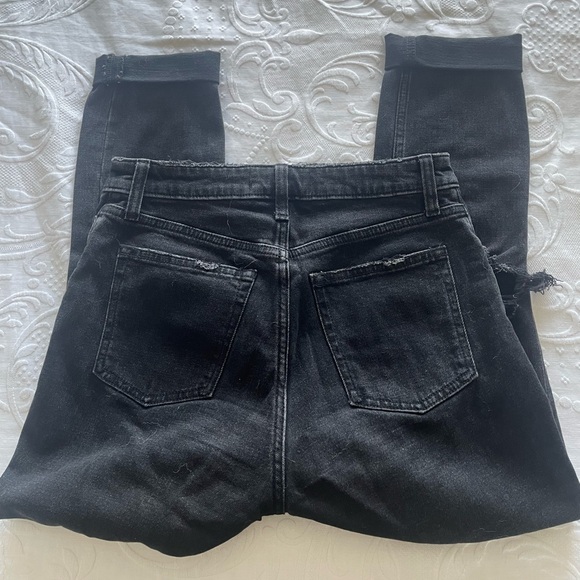 Black boyfriend style/taper jeans - Picture 3 of 3